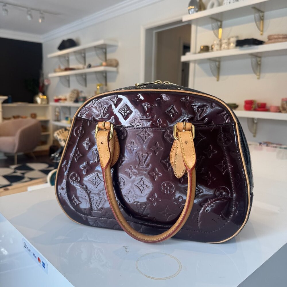 Authentic Louis Vuitton Summit Drive Amarante Monogram Vernis Bag